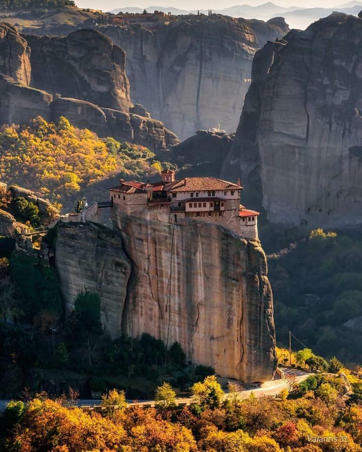 4-Seasons Pool Villa Near Meteora Trikala  Bagian luar foto
