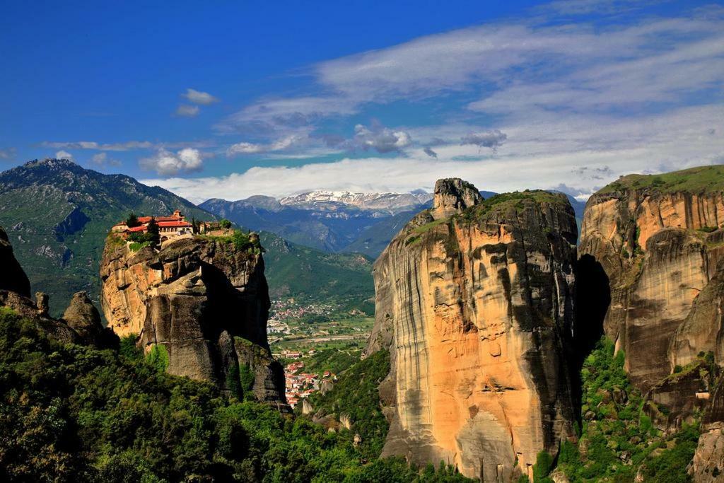 4-Seasons Pool Villa Near Meteora Trikala  Bagian luar foto