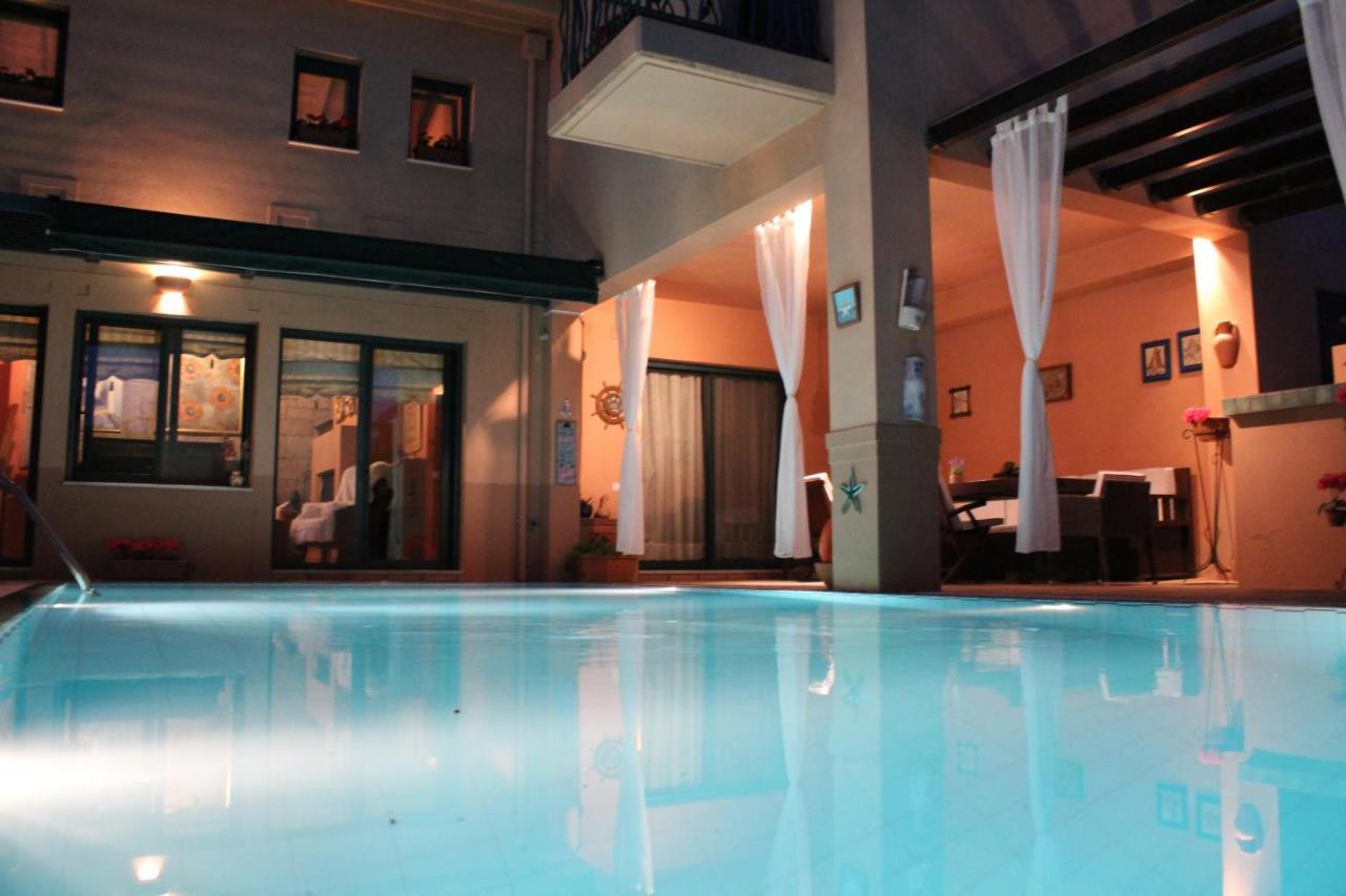 4-Seasons Pool Villa Near Meteora Trikala  Bagian luar foto